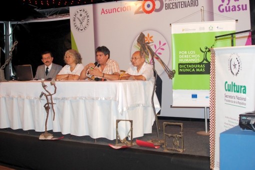 Martín Almada, Dionisio Gauto, Estela Maris Cacace y Nelson Corvalán.